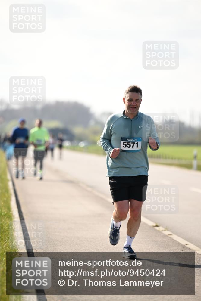 12.04.2026 - 45. Internationalen Wilhelmsburger Insellauf Dr. Thomas Lammeyer http://msf.ph/oto/9450424 12.04.2026 10:43:26 Laufen 5571 meine-sportfotos.de