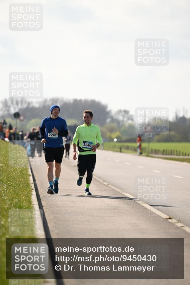 12.04.2026 - 45. Internationalen Wilhelmsburger Insellauf Dr. Thomas Lammeyer http://msf.ph/oto/9450430 12.04.2026 10:43:33 Laufen 2241, 2240 meine-sportfotos.de