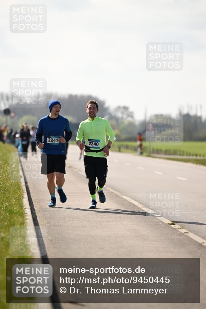 12.04.2026 - 45. Internationalen Wilhelmsburger Insellauf Dr. Thomas Lammeyer http://msf.ph/oto/9450445 12.04.2026 10:43:35 Laufen 2241, 2240 meine-sportfotos.de