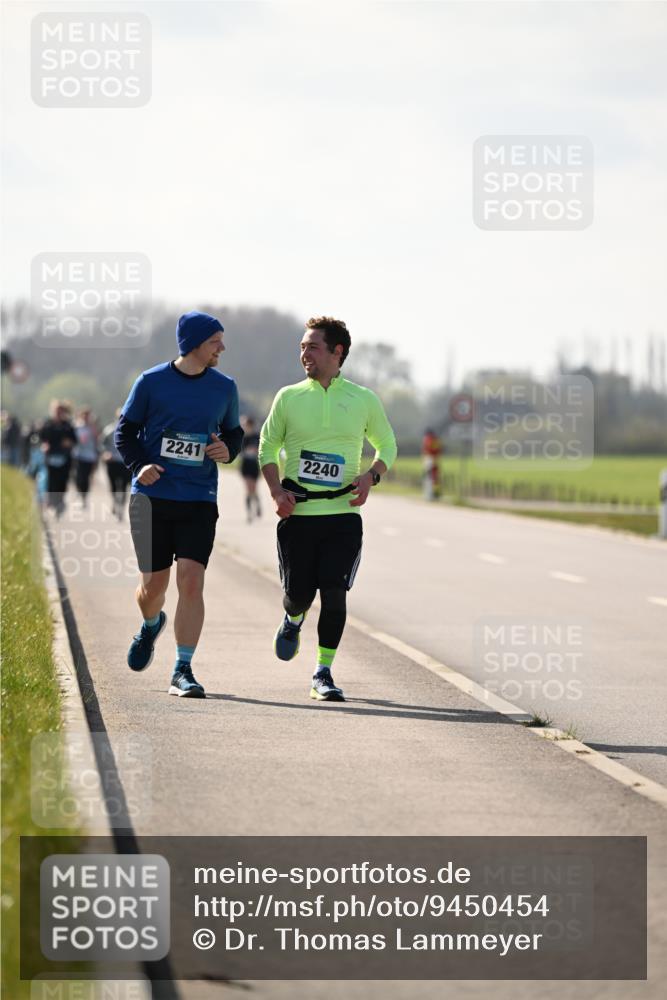 12.04.2026 - 45. Internationalen Wilhelmsburger Insellauf Dr. Thomas Lammeyer http://msf.ph/oto/9450454 12.04.2026 10:43:36 Laufen 2241, 2240 meine-sportfotos.de
