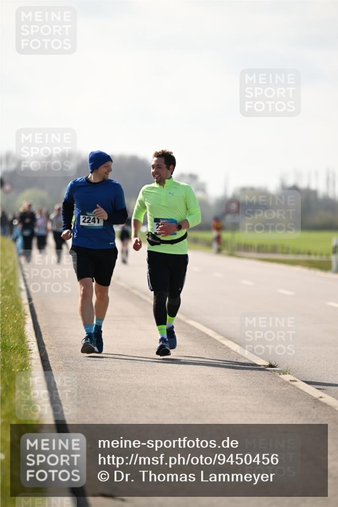 12.04.2026 - 45. Internationalen Wilhelmsburger Insellauf Dr. Thomas Lammeyer http://msf.ph/oto/9450456 12.04.2026 10:43:36 Laufen 2241 meine-sportfotos.de