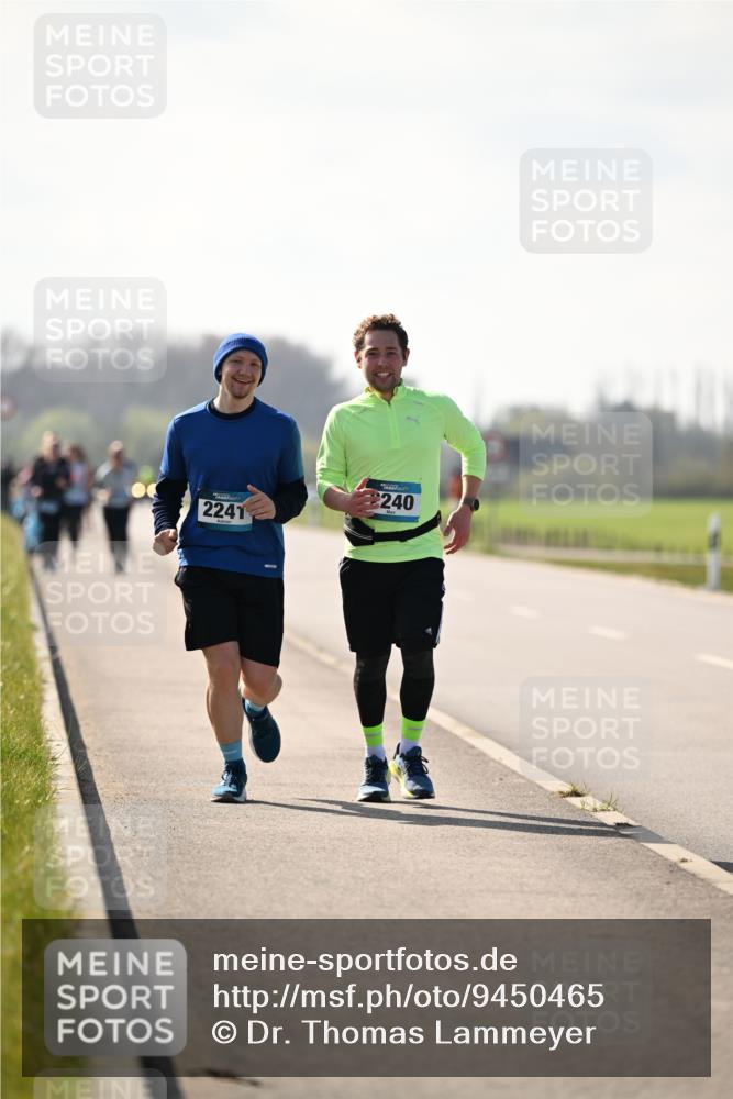 12.04.2026 - 45. Internationalen Wilhelmsburger Insellauf Dr. Thomas Lammeyer http://msf.ph/oto/9450465 12.04.2026 10:43:37 Laufen 2241, 2240 meine-sportfotos.de