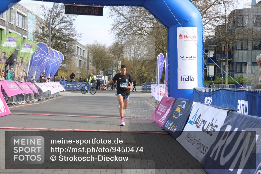 12.04.2026 - 45. Internationalen Wilhelmsburger Insellauf Strokosch-Dieckow http://msf.ph/oto/9450474 12.04.2026 10:05:07 Ziel 5293 meine-sportfotos.de