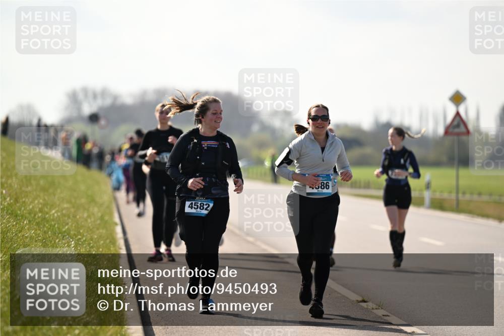 12.04.2026 - 45. Internationalen Wilhelmsburger Insellauf Dr. Thomas Lammeyer http://msf.ph/oto/9450493 12.04.2026 10:43:58 Laufen 4582, 586 meine-sportfotos.de