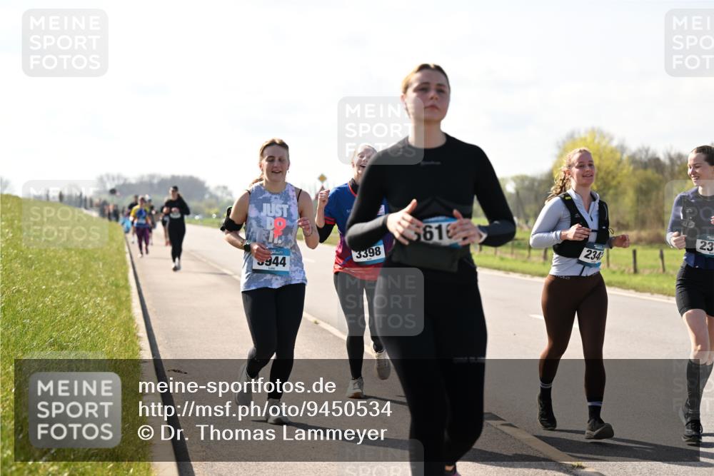 12.04.2026 - 45. Internationalen Wilhelmsburger Insellauf Dr. Thomas Lammeyer http://msf.ph/oto/9450534 12.04.2026 10:44:08 Laufen 944, 3398, 6616, 234, 23 meine-sportfotos.de