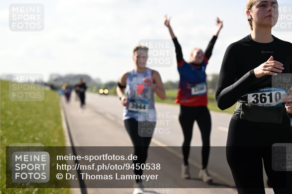 12.04.2026 - 45. Internationalen Wilhelmsburger Insellauf Dr. Thomas Lammeyer http://msf.ph/oto/9450538 12.04.2026 10:44:09 Laufen 3644, 3610 meine-sportfotos.de