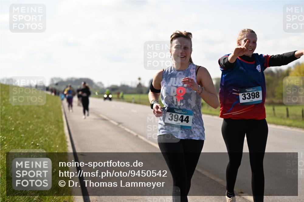 12.04.2026 - 45. Internationalen Wilhelmsburger Insellauf Dr. Thomas Lammeyer http://msf.ph/oto/9450542 12.04.2026 10:44:10 Laufen 45, 3944, 3398 meine-sportfotos.de