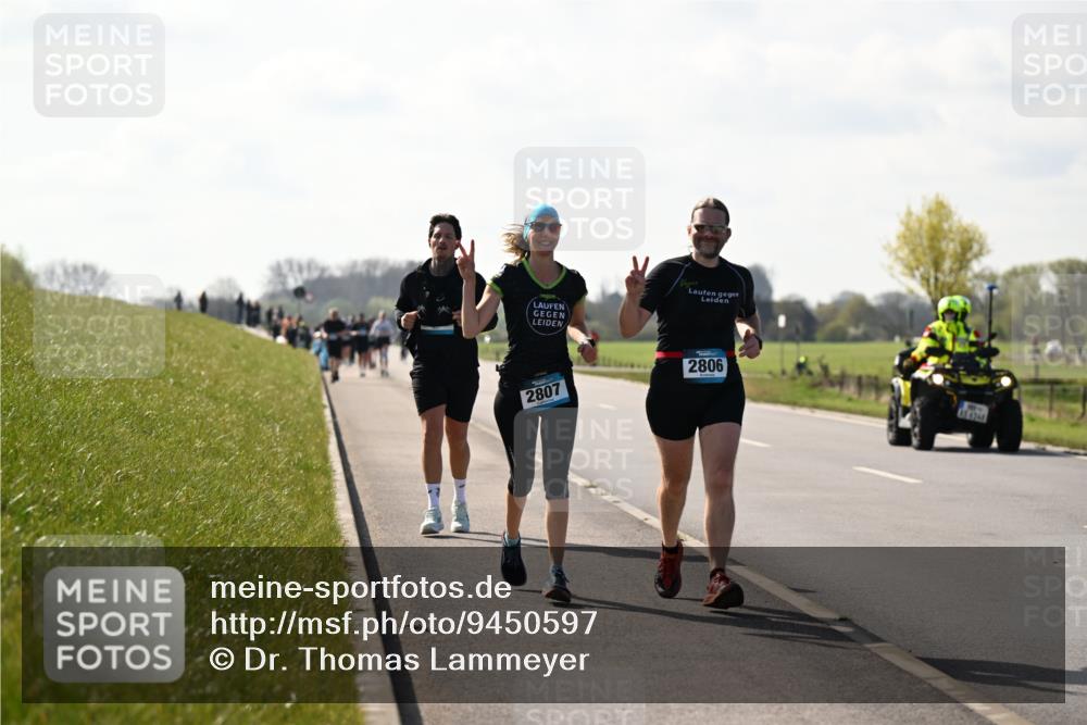 12.04.2026 - 45. Internationalen Wilhelmsburger Insellauf Dr. Thomas Lammeyer http://msf.ph/oto/9450597 12.04.2026 10:44:26 Laufen 2807, 2806 meine-sportfotos.de