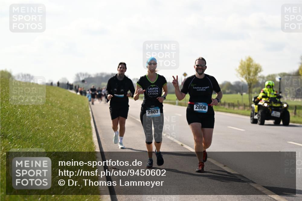 12.04.2026 - 45. Internationalen Wilhelmsburger Insellauf Dr. Thomas Lammeyer http://msf.ph/oto/9450602 12.04.2026 10:44:27 Laufen 2807, 2806 meine-sportfotos.de