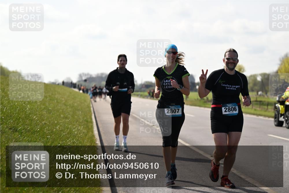 12.04.2026 - 45. Internationalen Wilhelmsburger Insellauf Dr. Thomas Lammeyer http://msf.ph/oto/9450610 12.04.2026 10:44:28 Laufen 2807, 2806 meine-sportfotos.de