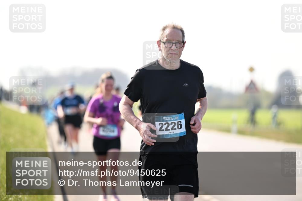 12.04.2026 - 45. Internationalen Wilhelmsburger Insellauf Dr. Thomas Lammeyer http://msf.ph/oto/9450625 12.04.2026 10:44:51 Laufen 2226 meine-sportfotos.de