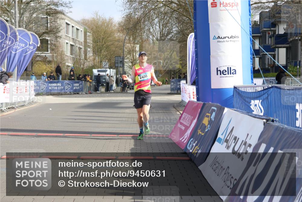 12.04.2026 - 45. Internationalen Wilhelmsburger Insellauf Strokosch-Dieckow http://msf.ph/oto/9450631 12.04.2026 10:06:28 Ziel 2408 meine-sportfotos.de