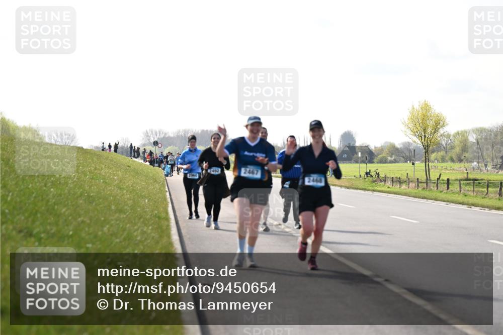 12.04.2026 - 45. Internationalen Wilhelmsburger Insellauf Dr. Thomas Lammeyer http://msf.ph/oto/9450654 12.04.2026 10:44:59 Laufen 2492, 2467, 2960, 2468 meine-sportfotos.de