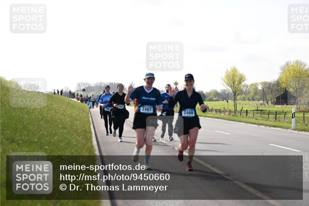 12.04.2026 - 45. Internationalen Wilhelmsburger Insellauf Dr. Thomas Lammeyer http://msf.ph/oto/9450660 12.04.2026 10:45:00 Laufen 2492, 2467, 2468 meine-sportfotos.de