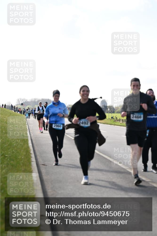 12.04.2026 - 45. Internationalen Wilhelmsburger Insellauf Dr. Thomas Lammeyer http://msf.ph/oto/9450675 12.04.2026 10:45:04 Laufen 2960, 2466 meine-sportfotos.de