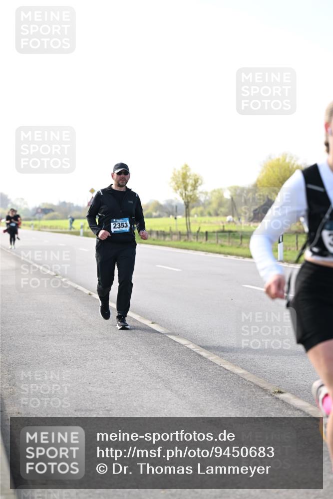 12.04.2026 - 45. Internationalen Wilhelmsburger Insellauf Dr. Thomas Lammeyer http://msf.ph/oto/9450683 12.04.2026 10:45:13 Laufen 2353 meine-sportfotos.de