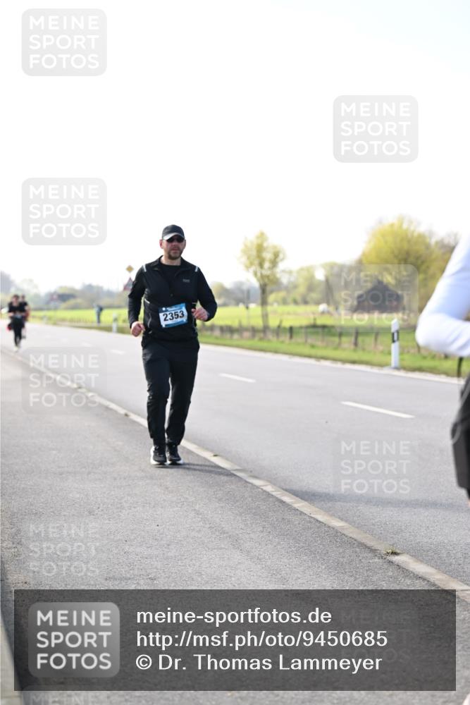 12.04.2026 - 45. Internationalen Wilhelmsburger Insellauf Dr. Thomas Lammeyer http://msf.ph/oto/9450685 12.04.2026 10:45:13 Laufen 2353 meine-sportfotos.de