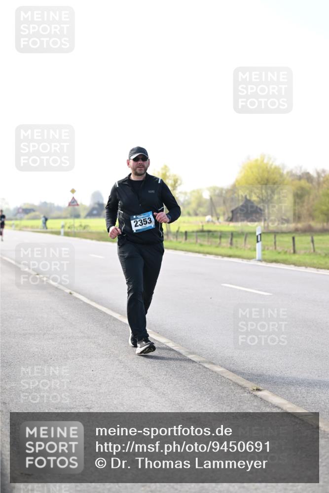 12.04.2026 - 45. Internationalen Wilhelmsburger Insellauf Dr. Thomas Lammeyer http://msf.ph/oto/9450691 12.04.2026 10:45:14 Laufen 2353 meine-sportfotos.de