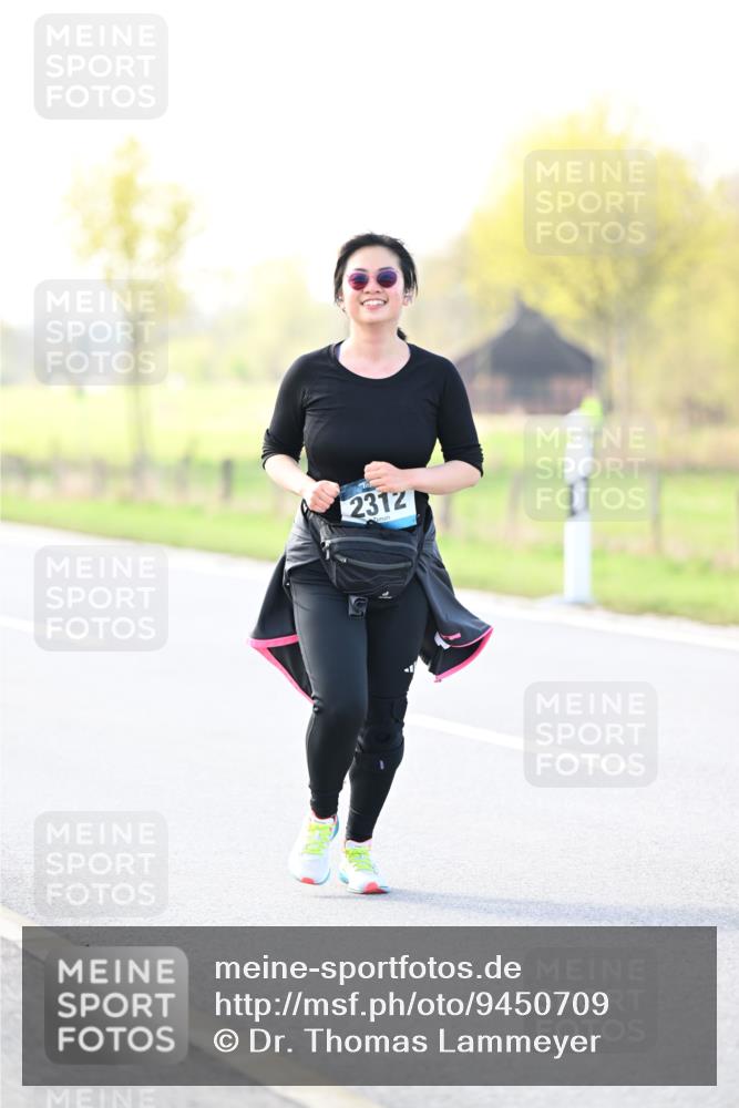 12.04.2026 - 45. Internationalen Wilhelmsburger Insellauf Dr. Thomas Lammeyer http://msf.ph/oto/9450709 12.04.2026 10:45:27 Laufen 2312 meine-sportfotos.de