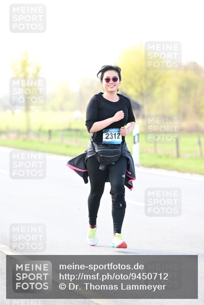 12.04.2026 - 45. Internationalen Wilhelmsburger Insellauf Dr. Thomas Lammeyer http://msf.ph/oto/9450712 12.04.2026 10:45:27 Laufen 2312 meine-sportfotos.de