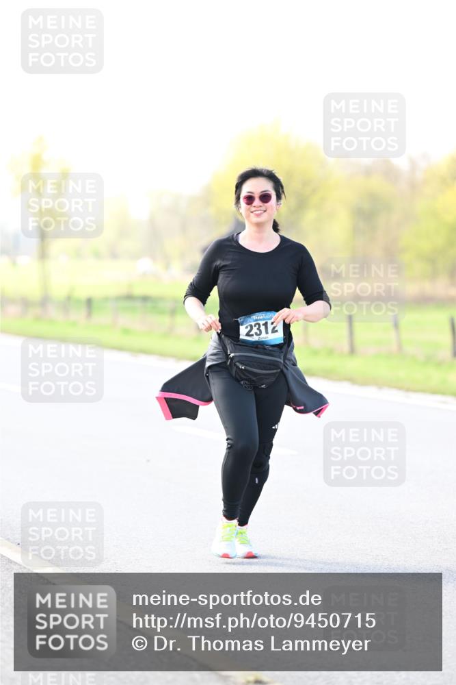 12.04.2026 - 45. Internationalen Wilhelmsburger Insellauf Dr. Thomas Lammeyer http://msf.ph/oto/9450715 12.04.2026 10:45:27 Laufen 2312 meine-sportfotos.de