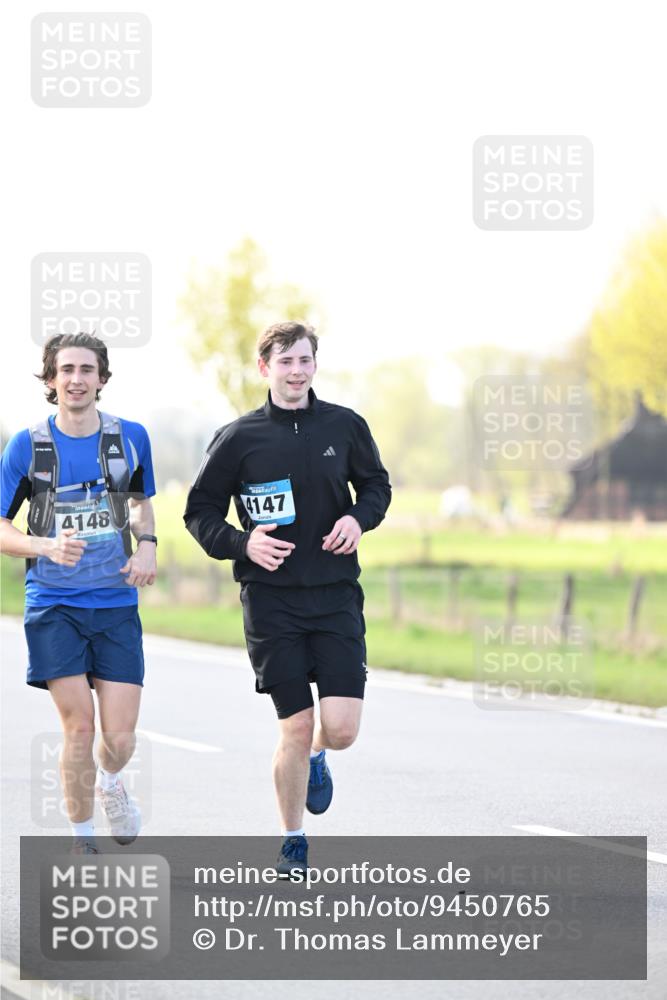 12.04.2026 - 45. Internationalen Wilhelmsburger Insellauf Dr. Thomas Lammeyer http://msf.ph/oto/9450765 12.04.2026 10:45:43 Laufen 4148, 4147 meine-sportfotos.de
