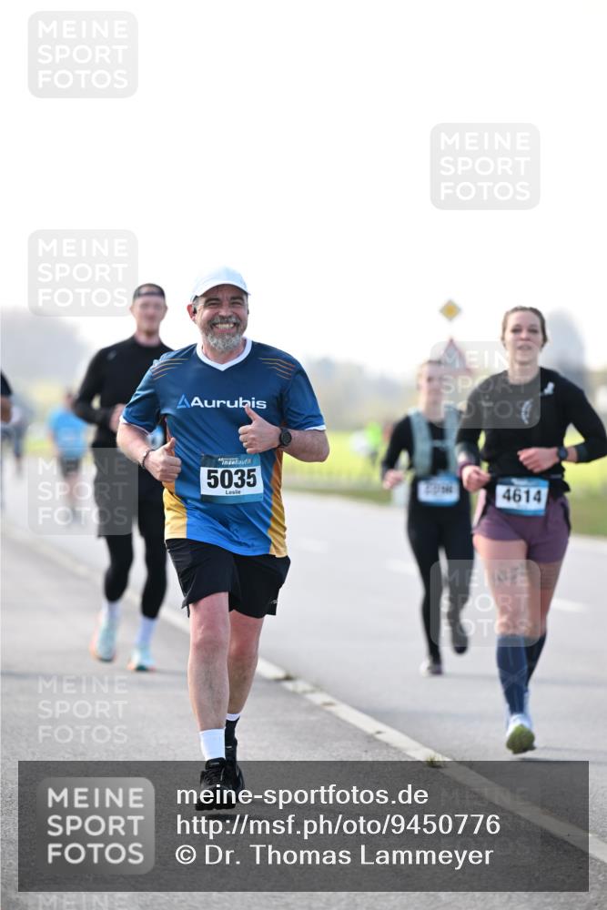 12.04.2026 - 45. Internationalen Wilhelmsburger Insellauf Dr. Thomas Lammeyer http://msf.ph/oto/9450776 12.04.2026 10:45:45 Laufen 5035, 4614 meine-sportfotos.de