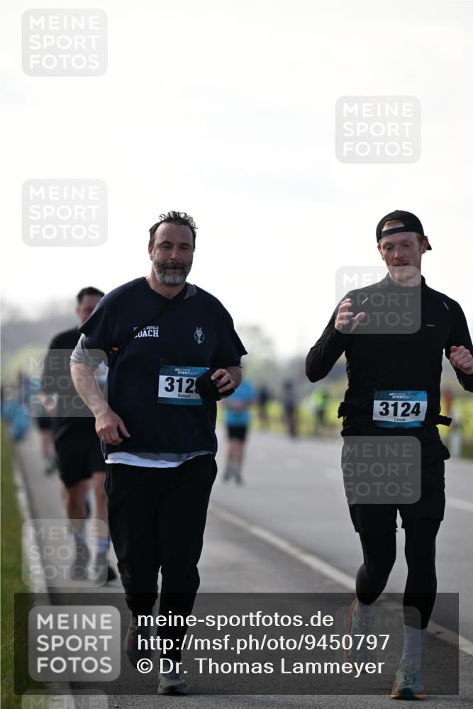 12.04.2026 - 45. Internationalen Wilhelmsburger Insellauf Dr. Thomas Lammeyer http://msf.ph/oto/9450797 12.04.2026 10:45:49 Laufen 312, 3124 meine-sportfotos.de