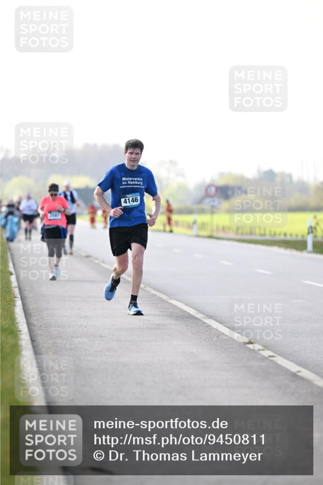 12.04.2026 - 45. Internationalen Wilhelmsburger Insellauf Dr. Thomas Lammeyer http://msf.ph/oto/9450811 12.04.2026 10:46:28 Laufen 4146 meine-sportfotos.de