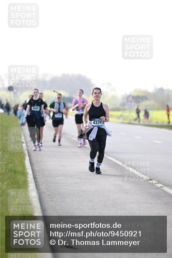 12.04.2026 - 45. Internationalen Wilhelmsburger Insellauf Dr. Thomas Lammeyer http://msf.ph/oto/9450921 12.04.2026 10:47:12 Laufen 4374 meine-sportfotos.de