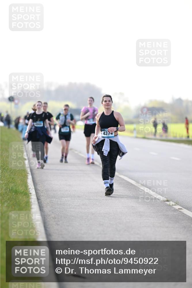 12.04.2026 - 45. Internationalen Wilhelmsburger Insellauf Dr. Thomas Lammeyer http://msf.ph/oto/9450922 12.04.2026 10:47:13 Laufen 4374 meine-sportfotos.de