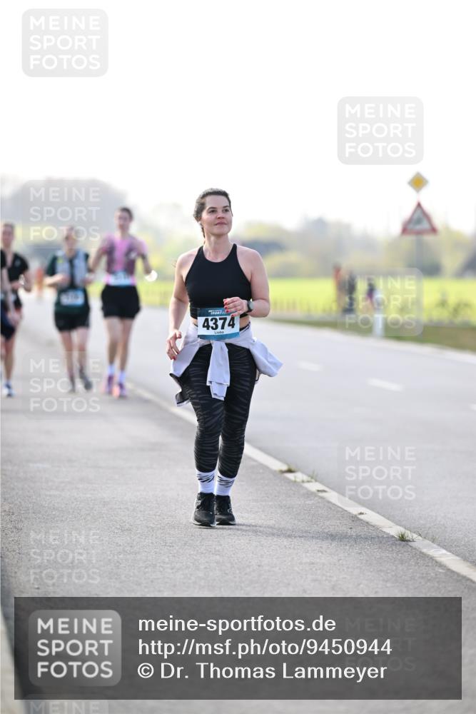 12.04.2026 - 45. Internationalen Wilhelmsburger Insellauf Dr. Thomas Lammeyer http://msf.ph/oto/9450944 12.04.2026 10:47:15 Laufen 4374 meine-sportfotos.de