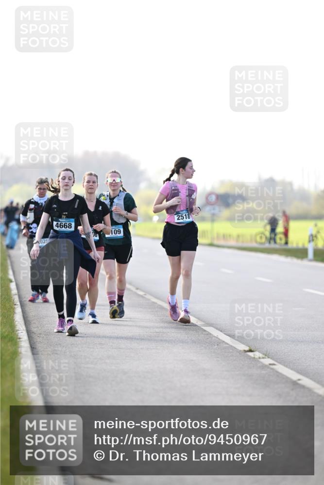 12.04.2026 - 45. Internationalen Wilhelmsburger Insellauf Dr. Thomas Lammeyer http://msf.ph/oto/9450967 12.04.2026 10:47:19 Laufen 4668, 109, 2518 meine-sportfotos.de