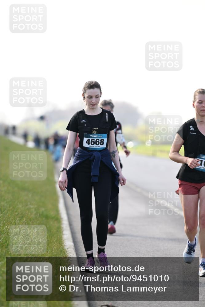 12.04.2026 - 45. Internationalen Wilhelmsburger Insellauf Dr. Thomas Lammeyer http://msf.ph/oto/9451010 12.04.2026 10:47:25 Laufen 4668, 1 meine-sportfotos.de