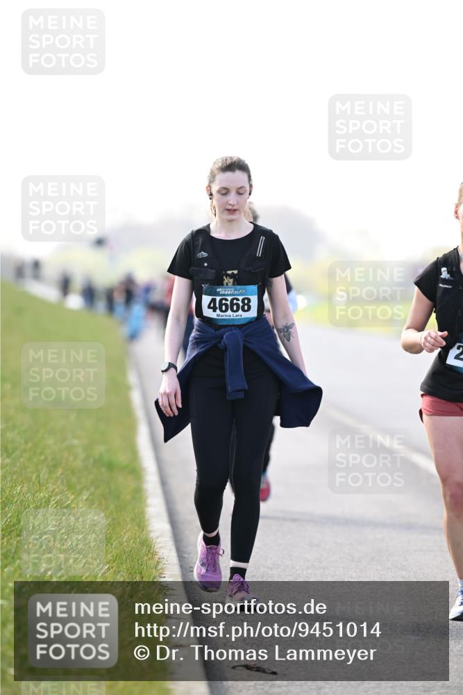 12.04.2026 - 45. Internationalen Wilhelmsburger Insellauf Dr. Thomas Lammeyer http://msf.ph/oto/9451014 12.04.2026 10:47:25 Laufen 45, 4668 meine-sportfotos.de