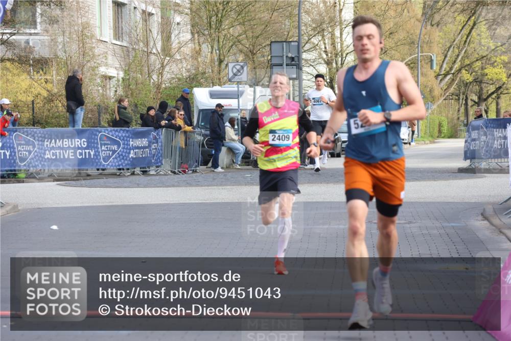 12.04.2026 - 45. Internationalen Wilhelmsburger Insellauf Strokosch-Dieckow http://msf.ph/oto/9451043 12.04.2026 10:09:15 Ziel 5274, 2409 meine-sportfotos.de