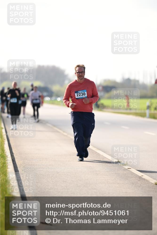 12.04.2026 - 45. Internationalen Wilhelmsburger Insellauf Dr. Thomas Lammeyer http://msf.ph/oto/9451061 12.04.2026 10:47:45 Laufen 2230 meine-sportfotos.de