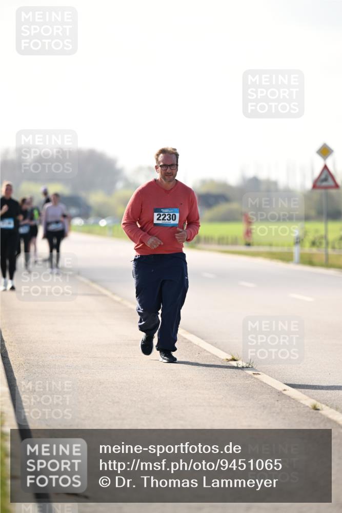 12.04.2026 - 45. Internationalen Wilhelmsburger Insellauf Dr. Thomas Lammeyer http://msf.ph/oto/9451065 12.04.2026 10:47:46 Laufen 2230 meine-sportfotos.de