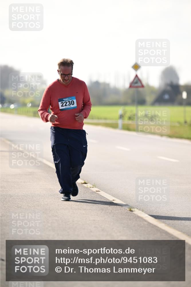12.04.2026 - 45. Internationalen Wilhelmsburger Insellauf Dr. Thomas Lammeyer http://msf.ph/oto/9451083 12.04.2026 10:47:48 Laufen 2230 meine-sportfotos.de