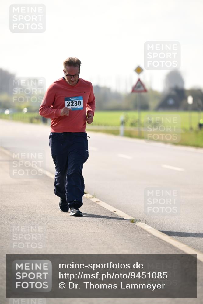 12.04.2026 - 45. Internationalen Wilhelmsburger Insellauf Dr. Thomas Lammeyer http://msf.ph/oto/9451085 12.04.2026 10:47:48 Laufen 2230 meine-sportfotos.de