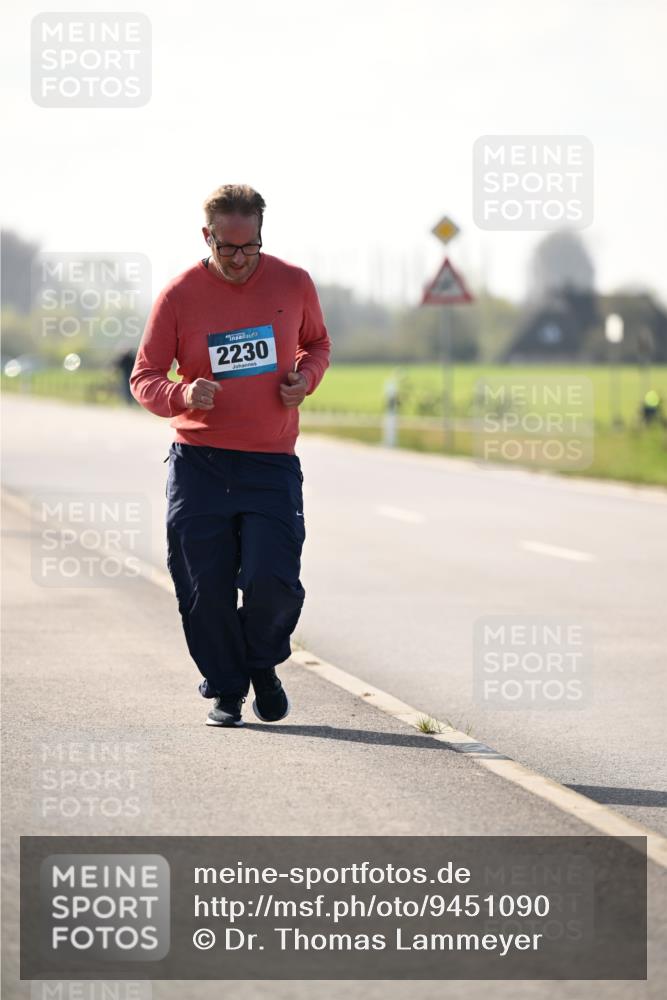 12.04.2026 - 45. Internationalen Wilhelmsburger Insellauf Dr. Thomas Lammeyer http://msf.ph/oto/9451090 12.04.2026 10:47:48 Laufen 2230 meine-sportfotos.de