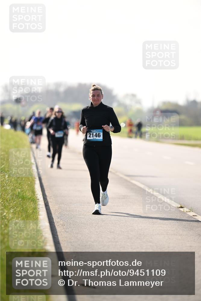 12.04.2026 - 45. Internationalen Wilhelmsburger Insellauf Dr. Thomas Lammeyer http://msf.ph/oto/9451109 12.04.2026 10:47:55 Laufen 2146 meine-sportfotos.de