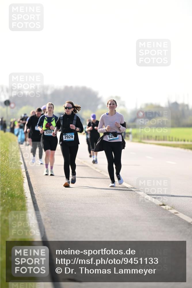 12.04.2026 - 45. Internationalen Wilhelmsburger Insellauf Dr. Thomas Lammeyer http://msf.ph/oto/9451133 12.04.2026 10:48:00 Laufen 3205, 2929, 525 meine-sportfotos.de