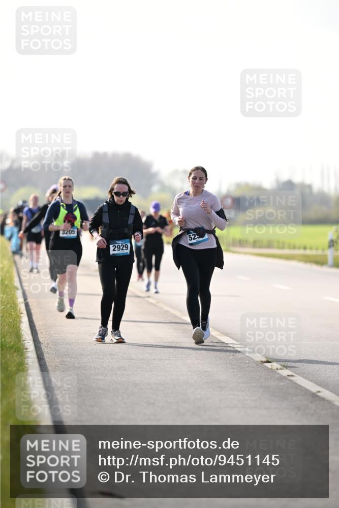 12.04.2026 - 45. Internationalen Wilhelmsburger Insellauf Dr. Thomas Lammeyer http://msf.ph/oto/9451145 12.04.2026 10:48:01 Laufen 3205, 2929, 525 meine-sportfotos.de
