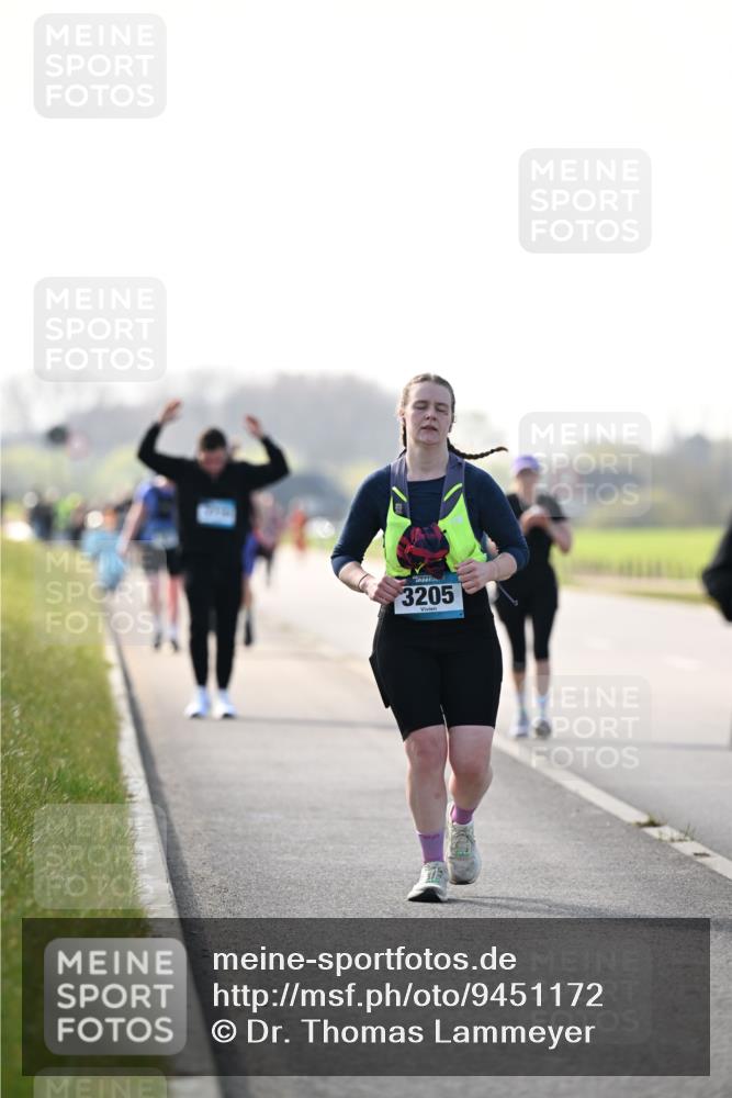 12.04.2026 - 45. Internationalen Wilhelmsburger Insellauf Dr. Thomas Lammeyer http://msf.ph/oto/9451172 12.04.2026 10:48:07 Laufen 3205 meine-sportfotos.de