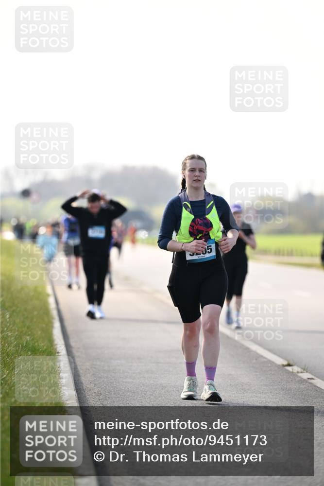 12.04.2026 - 45. Internationalen Wilhelmsburger Insellauf Dr. Thomas Lammeyer http://msf.ph/oto/9451173 12.04.2026 10:48:07 Laufen 95 meine-sportfotos.de