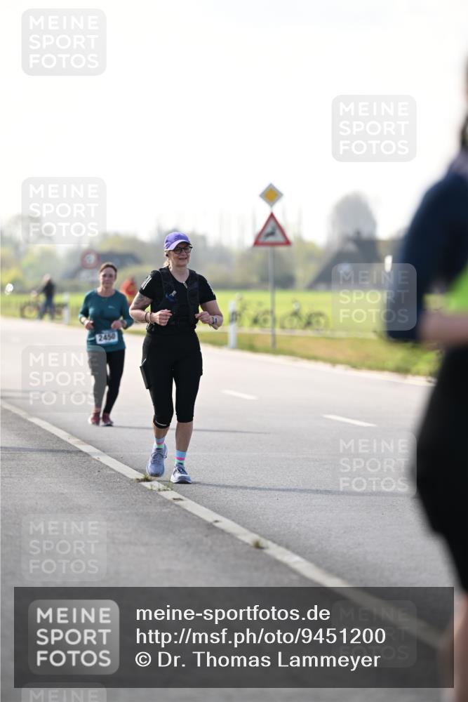 12.04.2026 - 45. Internationalen Wilhelmsburger Insellauf Dr. Thomas Lammeyer http://msf.ph/oto/9451200 12.04.2026 10:48:12 Laufen 2450 meine-sportfotos.de