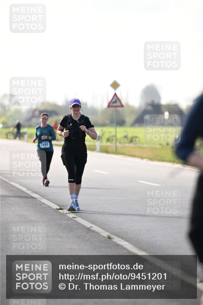 12.04.2026 - 45. Internationalen Wilhelmsburger Insellauf Dr. Thomas Lammeyer http://msf.ph/oto/9451201 12.04.2026 10:48:12 Laufen 2450 meine-sportfotos.de
