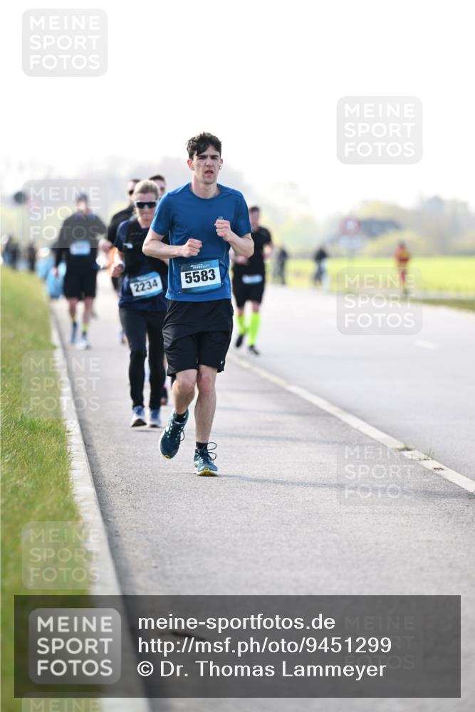 12.04.2026 - 45. Internationalen Wilhelmsburger Insellauf Dr. Thomas Lammeyer http://msf.ph/oto/9451299 12.04.2026 10:49:02 Laufen 2234, 5583 meine-sportfotos.de
