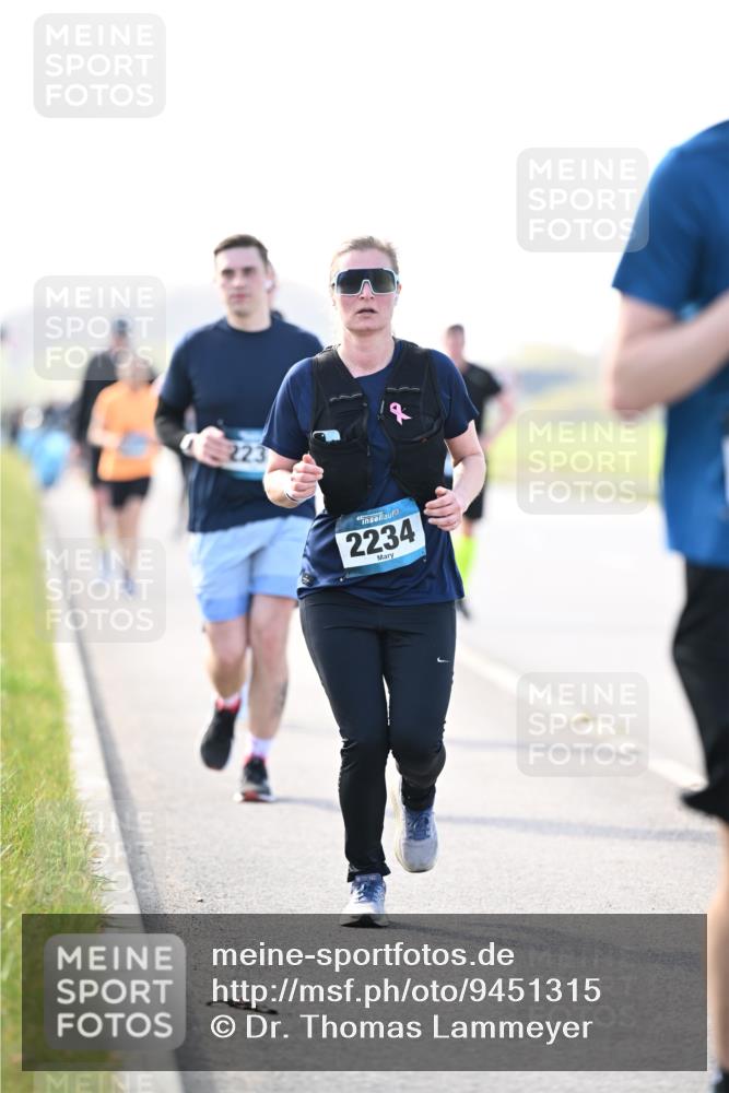 12.04.2026 - 45. Internationalen Wilhelmsburger Insellauf Dr. Thomas Lammeyer http://msf.ph/oto/9451315 12.04.2026 10:49:07 Laufen 2234 meine-sportfotos.de